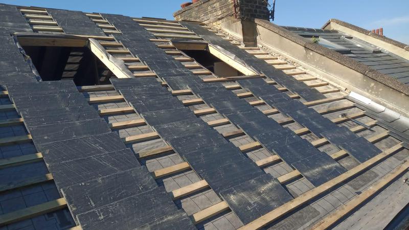 Roofer in West Bergholt